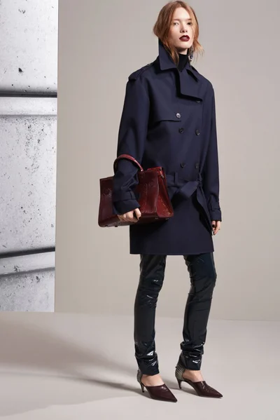 Look 16